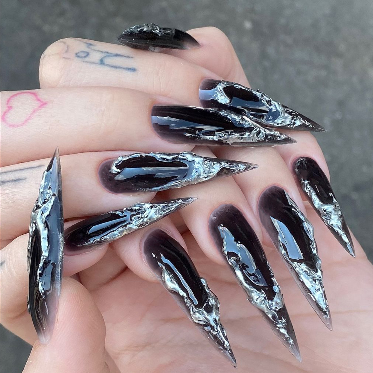 24 قطعة أظافر صناعية لاصقة بال - مراجعة Nail Extension Tips وسعره